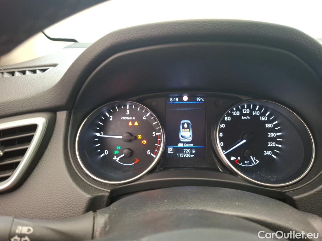  Nissan  Qashqai NISSAN  / 2017 / 5P / Crossover 1.5 DCI 115 DCT Business Edition #36