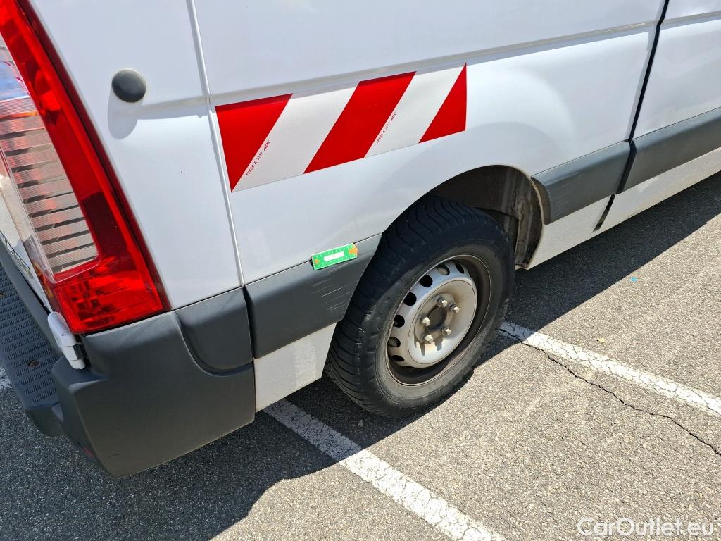  Renault  Master RENAULT  VU 4p Fourgon FG GCf Trac F3500 L2H2 Energy dCi 145 E6 #29