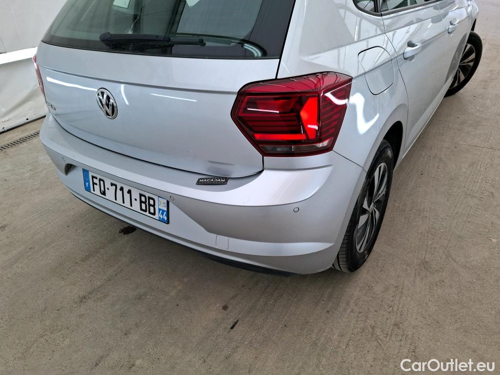  Volkswagen  Polo VOLKSWAGEN  / 2017 / 5P / Berline 1.0 TSI 95 Lounge Business #8