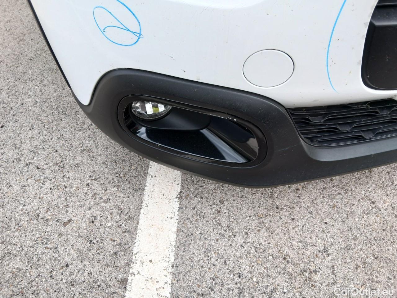  Citroen  C3 CITROEN  / 2020 / 5P / berlina con portón PureTech 60kW (83CV) Feel Pack (CX) #5