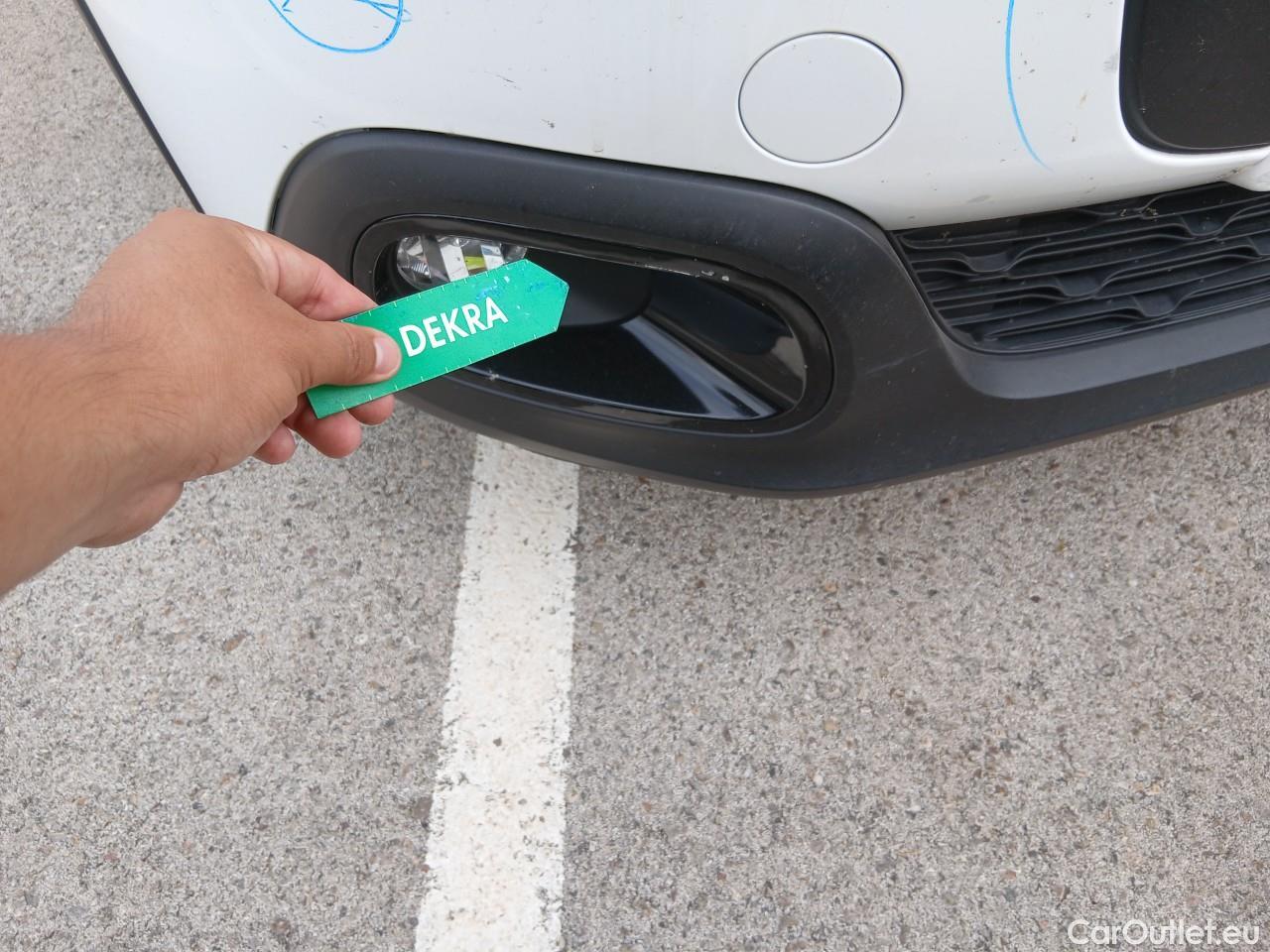  Citroen  C3 CITROEN  / 2020 / 5P / berlina con portón PureTech 60kW (83CV) Feel Pack (CX) #6