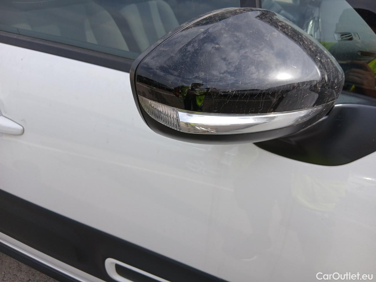  Citroen  C3 CITROEN  / 2020 / 5P / berlina con portón PureTech 60kW (83CV) Feel Pack (CX) #18