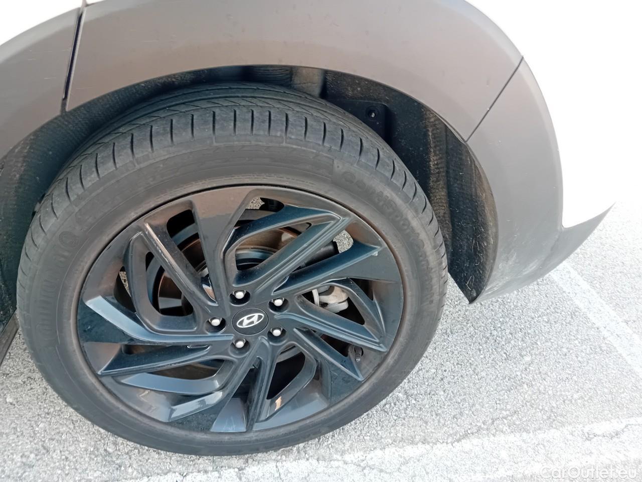  Hyundai  Tucson HYUNDAI  / 2018 / 5P / todoterreno 1.6 CRDI 100kW (136CV) 48V N-Line X 4X2 #5