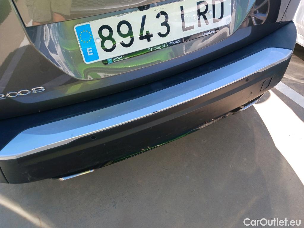  Peugeot  2008  Allure Pack 1.2 PureTech 130CV AT8 E6d #45