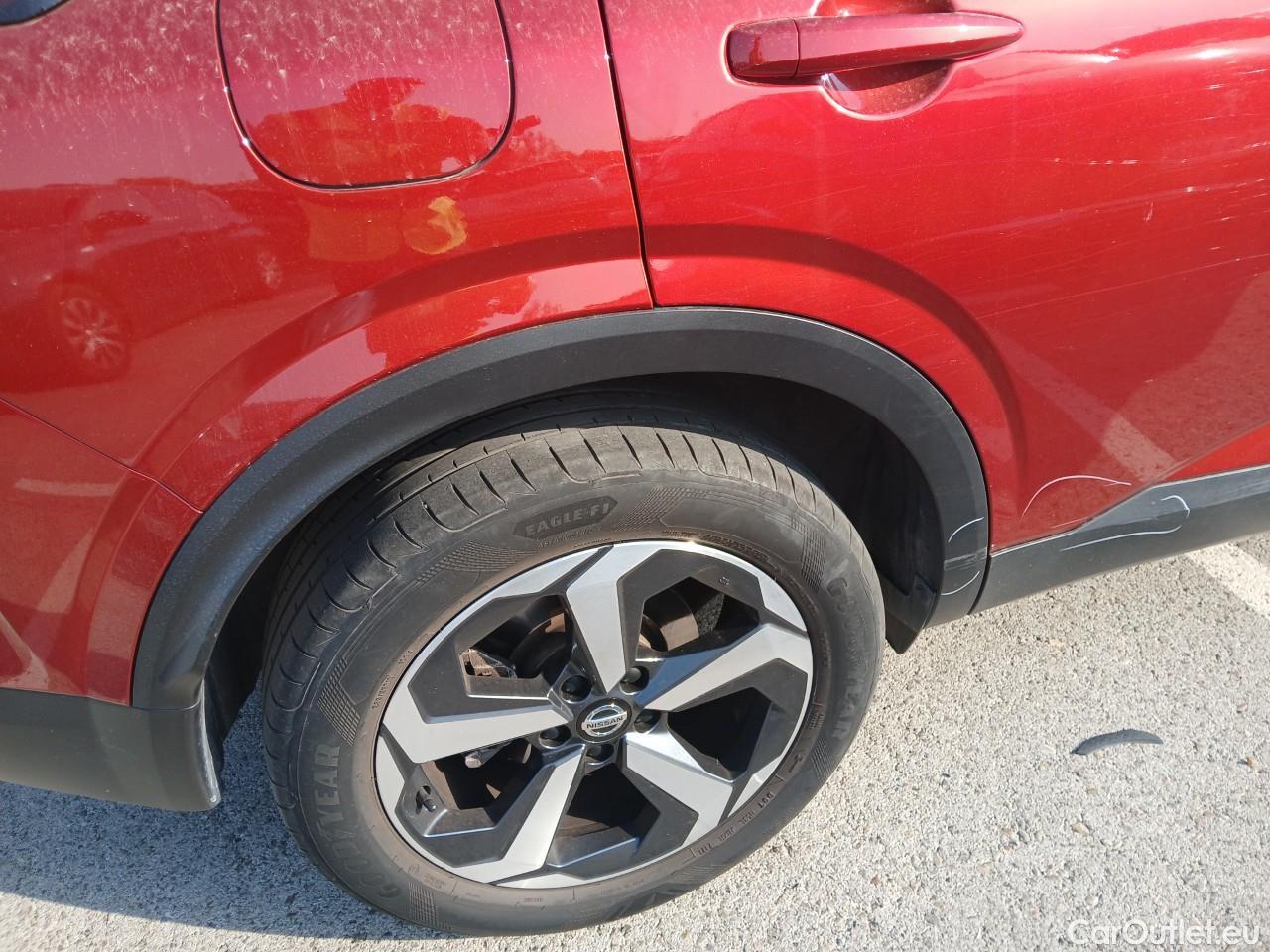  Land Rover  Discovery NISSAN QASHQAI / 2021 / 5P / todoterreno DIG-T 103kW N-Connecta (Skyline Pack) #24