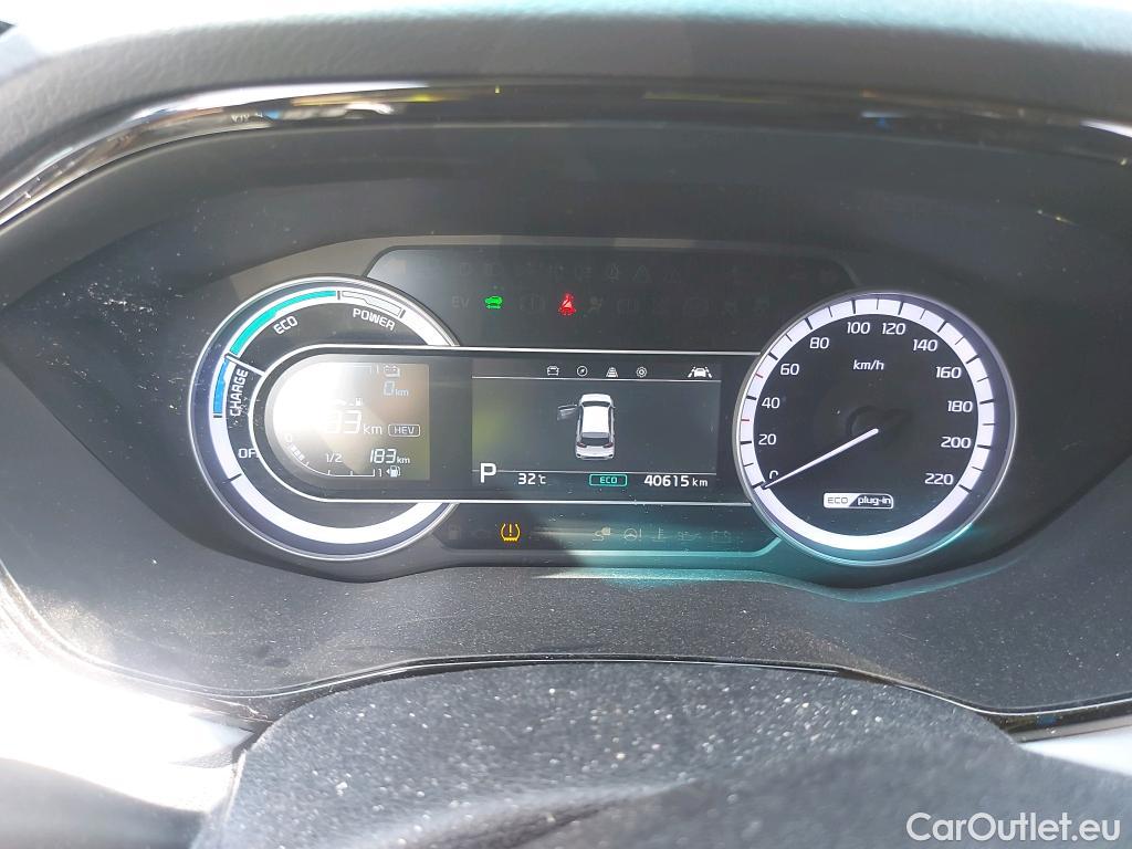  KIA  Niro KIA  / 2019 / 5P / crossover 1.6 GDi PHEV 104kW (141CV) Drive #12