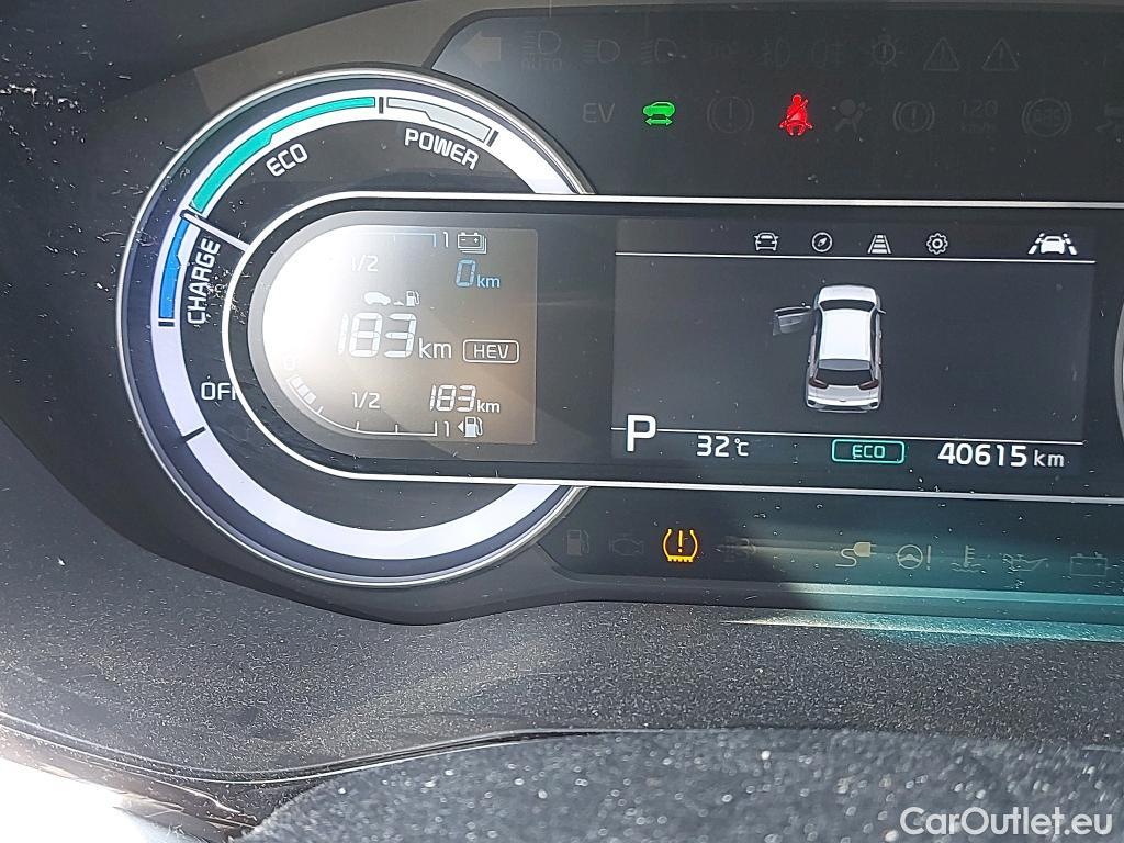  KIA  Niro KIA  / 2019 / 5P / crossover 1.6 GDi PHEV 104kW (141CV) Drive #13