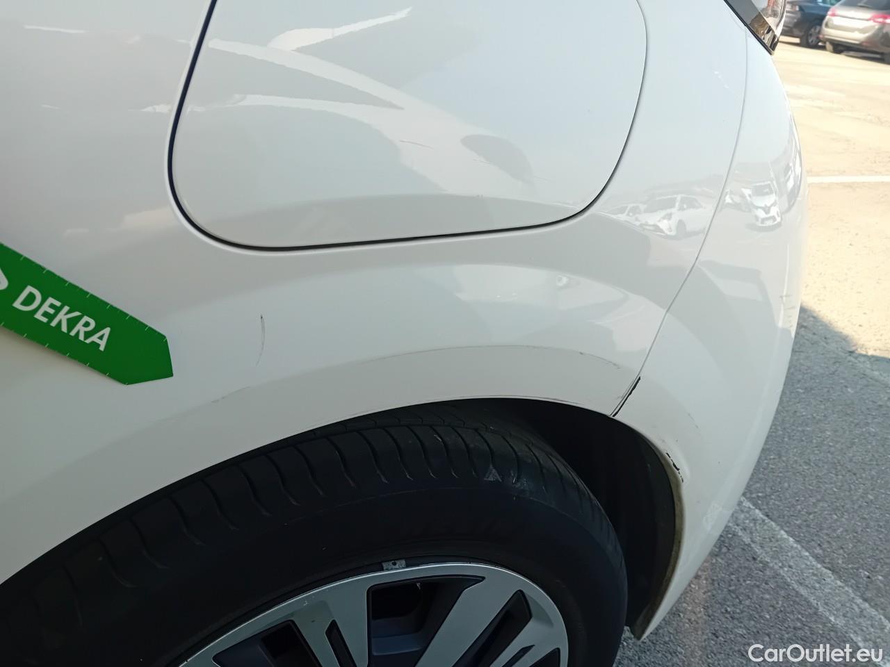  Peugeot  208  Active 1.2 Puretech 75CV MT5 E6d #10