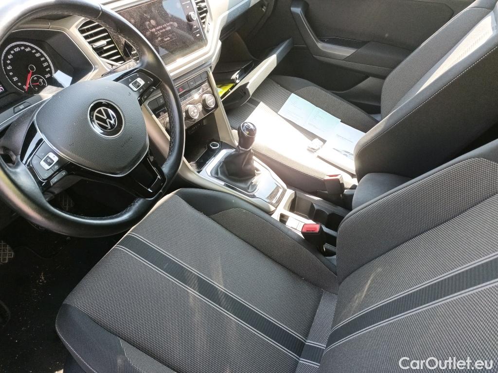  Volkswagen  T-ROC  Advance 2.0 TDI 115CV MT6 E6d #17