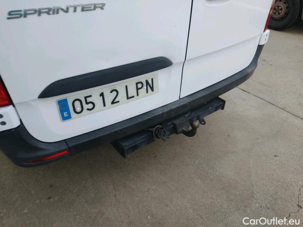  Mercedes  Sprinter  III RWD/AWD 311/315/317 CDI RWD L1 (907.631) 2.0 170CV MT6 E6dT #25