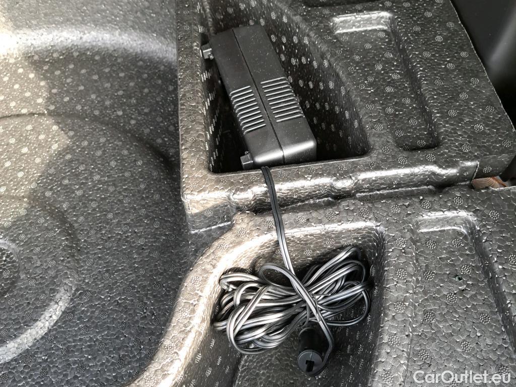  Land Rover  Discovery RENAULT Koleos / 2019 / 5P / todoterreno Zen Blue dCi 110kW (150CV) X-Tronic 4x2 #12