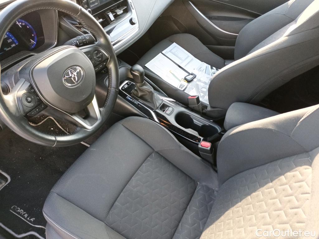  Toyota  Corolla TOYOTA  / 2019 / 5P / familiar 1.8 125H ACTIVE TECH E-CVT TOU SPORT #14