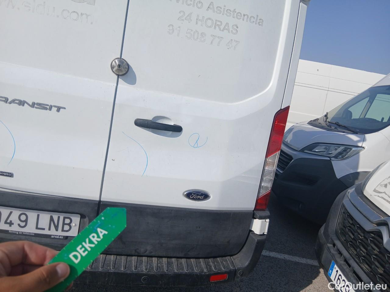  Ford  Transit FORD  / 2013 / 4P / furgón 350 96kW L2H2 Van Trend FWD MHEV #33