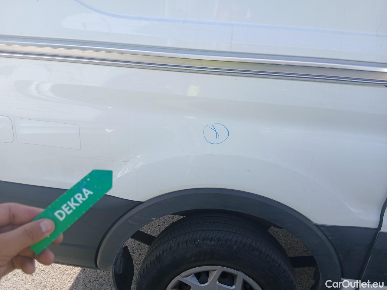 Ford  Transit FORD  / 2013 / 4P / furgón 350 96kW L2H2 Van Trend FWD MHEV #37