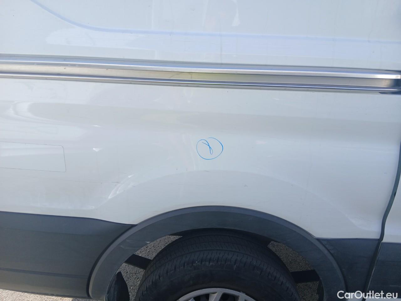  Ford  Transit FORD  / 2013 / 4P / furgón 350 96kW L2H2 Van Trend FWD MHEV #38