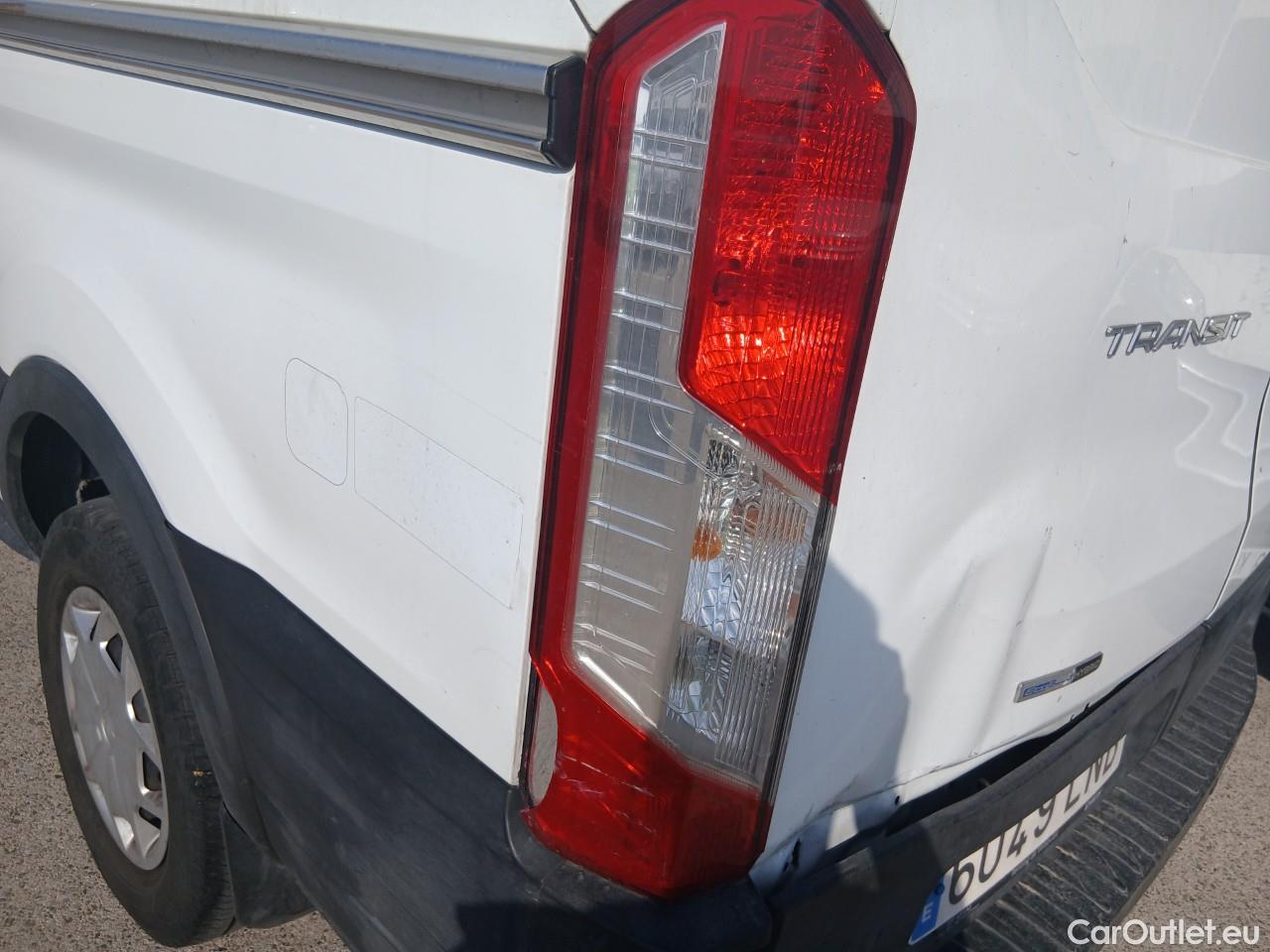  Ford  Transit FORD  / 2013 / 4P / furgón 350 96kW L2H2 Van Trend FWD MHEV #26