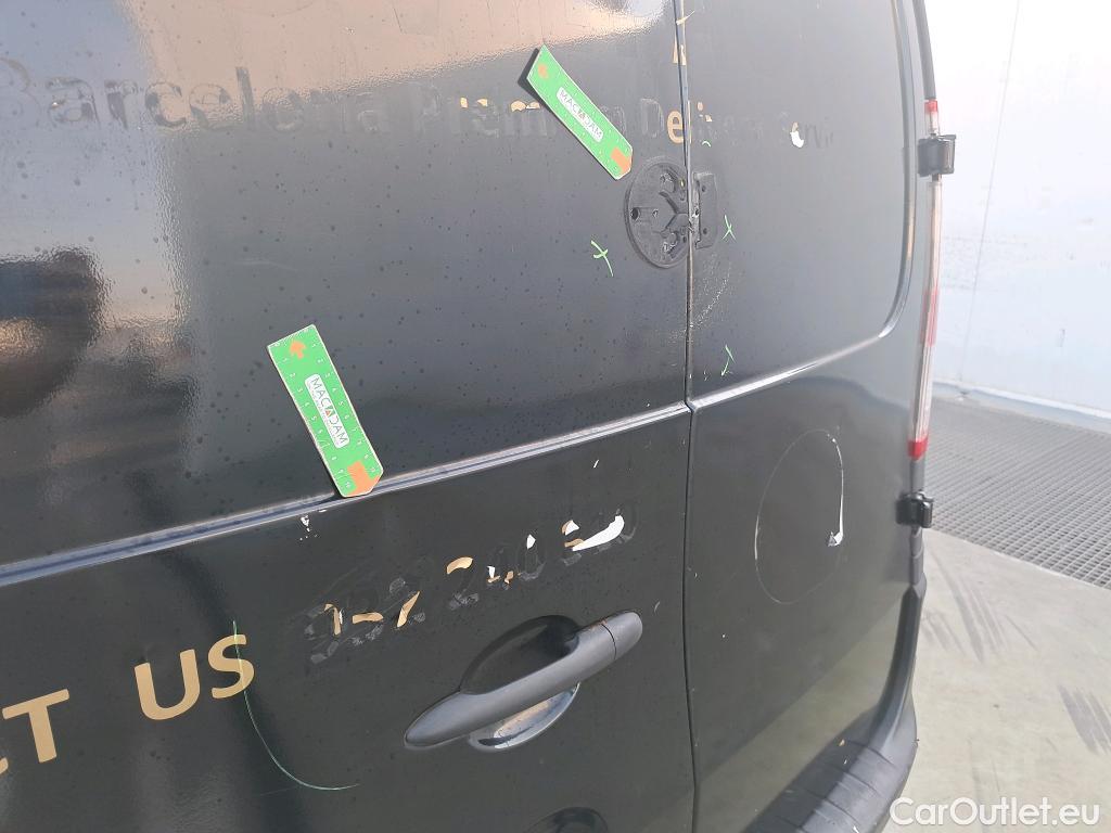  Nissan  NV200 NISSAN NV250 / 2019 / 4P / furgón 2pl 1.5dCi 70 kW (95CV) L1H1 ÓPTIMA #26