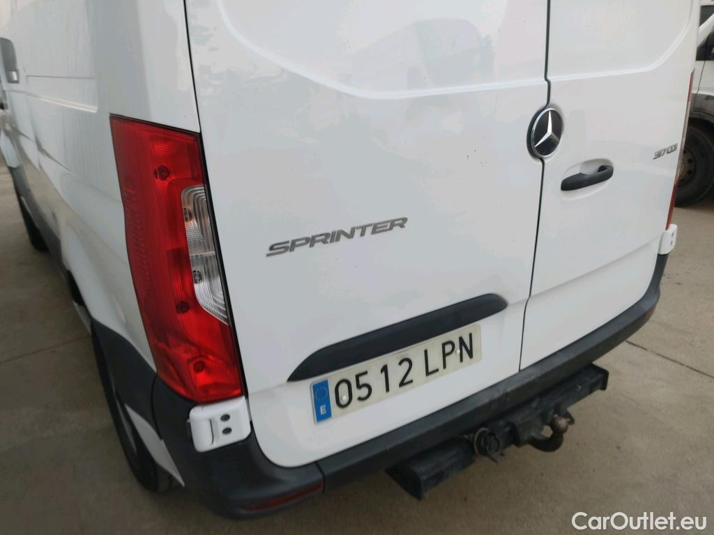  Mercedes  Sprinter  III RWD/AWD 311/315/317 CDI RWD L1 (907.631) 2.0 170CV MT6 E6dT #5