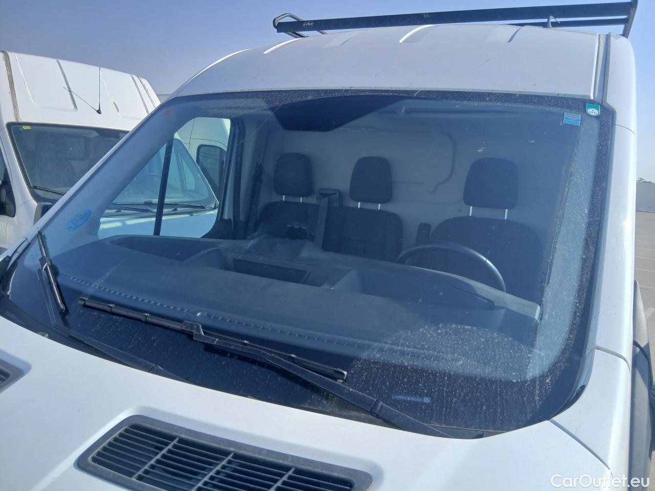  Ford  Transit FORD  / 2013 / 4P / furgón 350 96kW L2H2 Van Trend FWD MHEV #16