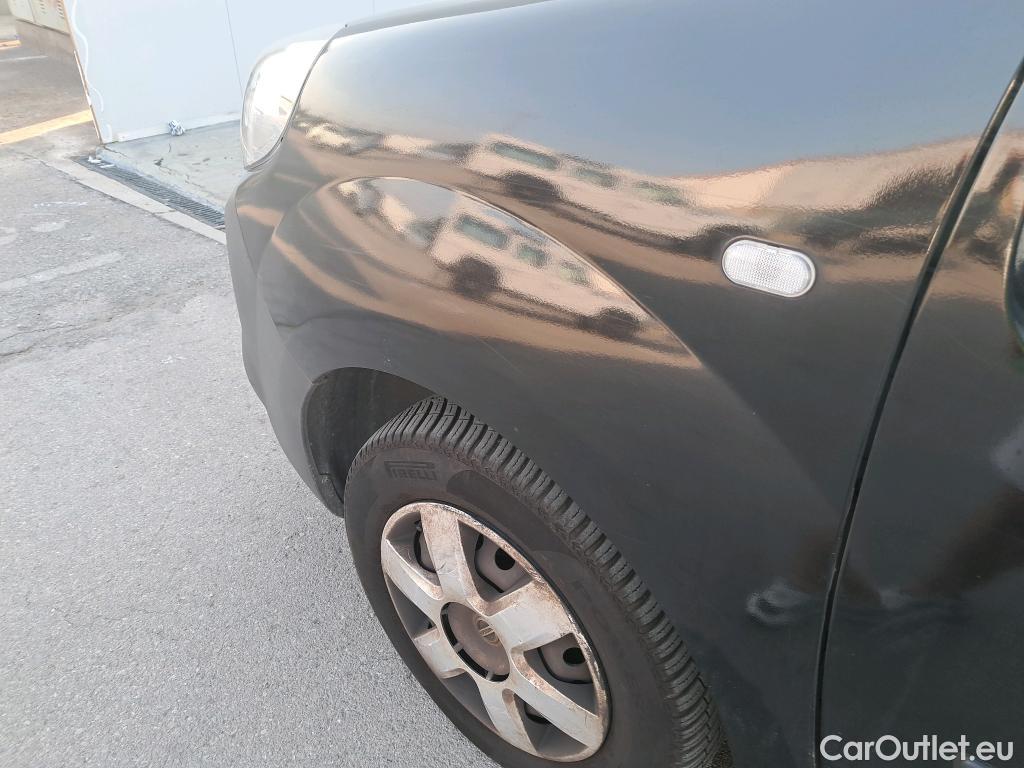  Nissan  NV200 NISSAN NV250 / 2019 / 4P / furgón 2pl 1.5dCi 70 kW (95CV) L1H1 ÓPTIMA #80
