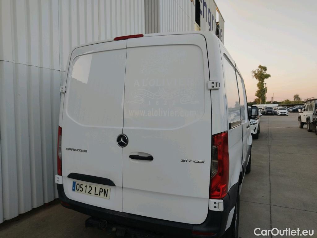  Mercedes  Sprinter  III RWD/AWD 311/315/317 CDI RWD L1 (907.631) 2.0 170CV MT6 E6dT #13
