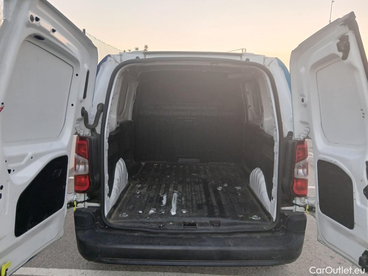  Peugeot  Partner  Pro L1 1.5 HDi 75CV MT5 E6dT #8