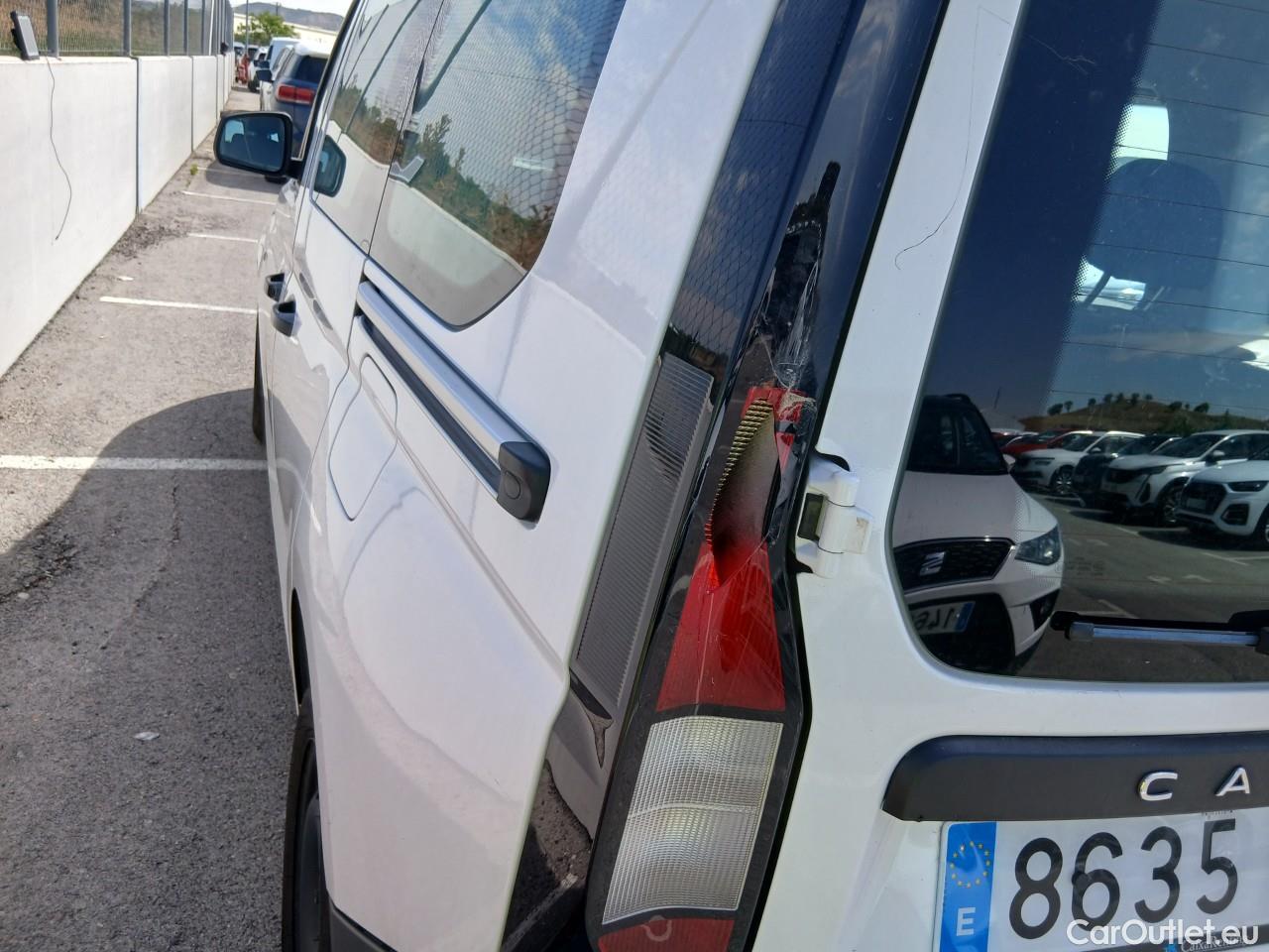 Land Rover  Discovery VOLKSWAGEN CADDY Kombi 2.0 TDI 75kW (102CV) #22