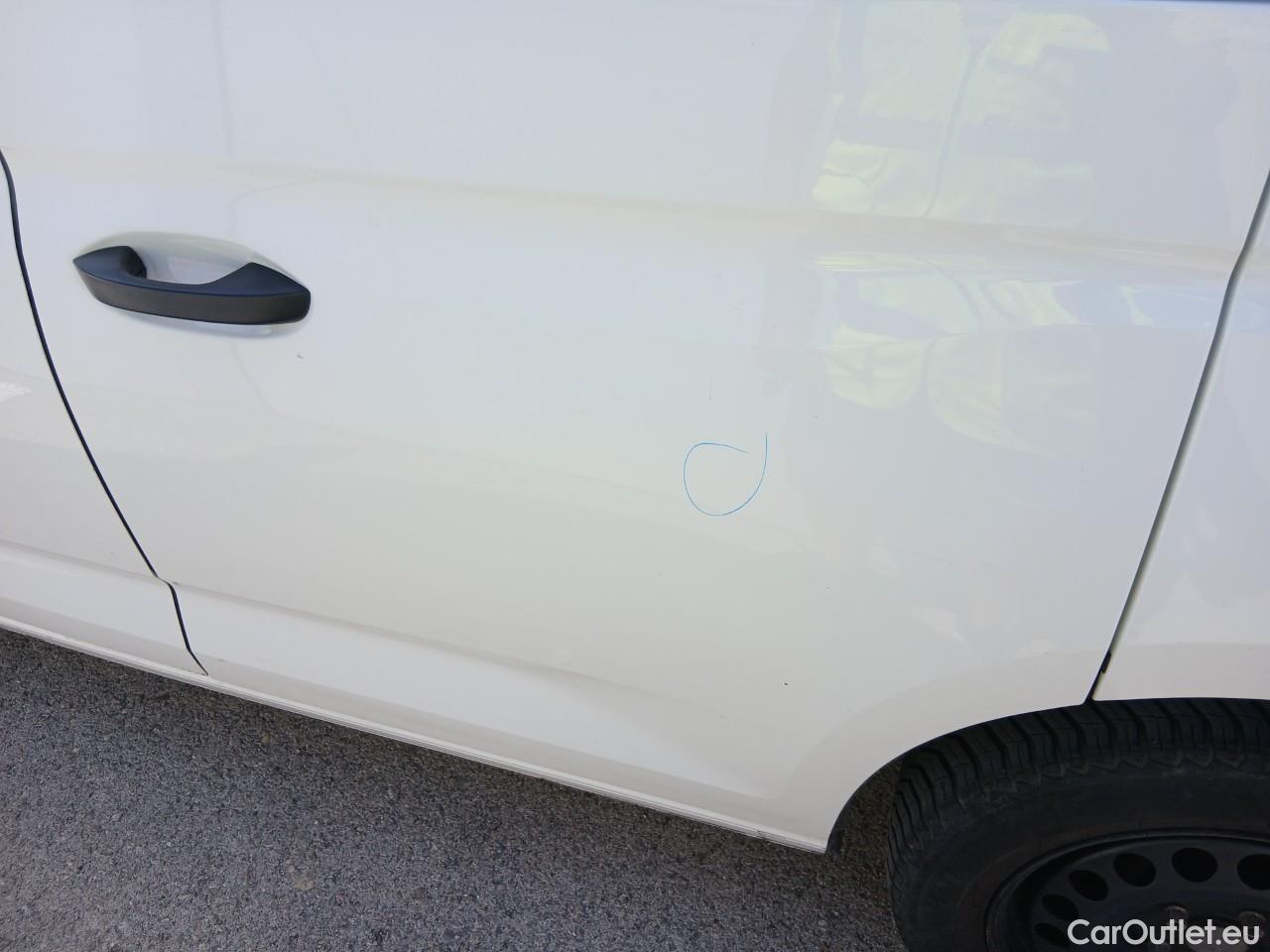  Land Rover  Discovery VOLKSWAGEN CADDY Kombi 2.0 TDI 75kW (102CV) #18