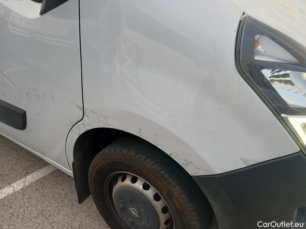  Opel  Movano OPEL  / 2019 / 4P / furgón 2.3 CDTI S/S 110kW (150CV) L2 H2 F 3.5t #24