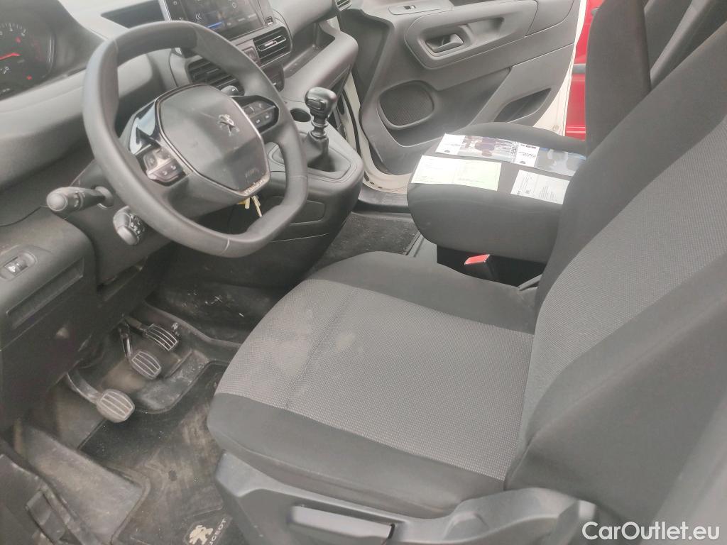  Peugeot  Partner PEUGEOT  / 2018 / 4P / furgón derivado de turismo Premium Long 1000kg BlueHDi 73kW #11
