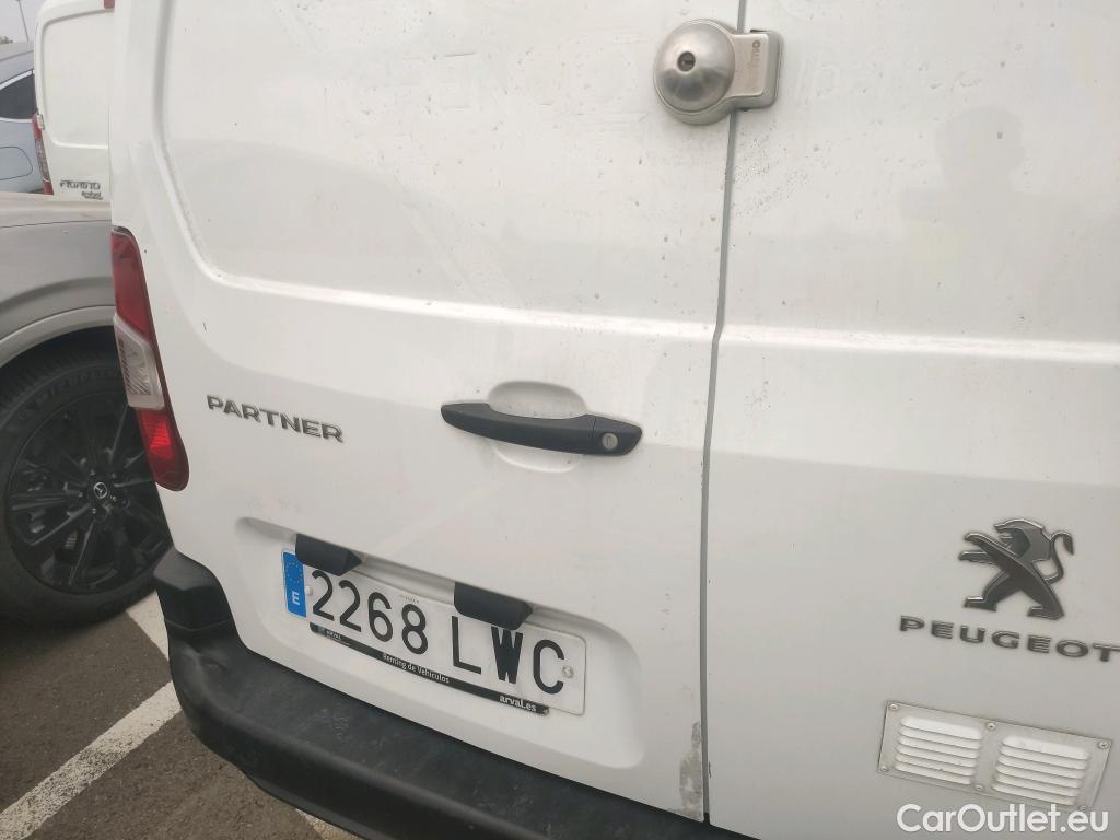  Peugeot  Partner PEUGEOT  / 2018 / 4P / furgón derivado de turismo Premium Long 1000kg BlueHDi 73kW #1