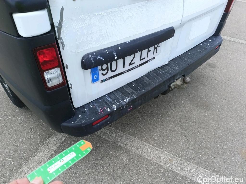  Renault  Trafic RENAULT  / 2019 / 4P / furgón Furgón 27 L1H1 Energy BluedCi 88 kW (AC) #21