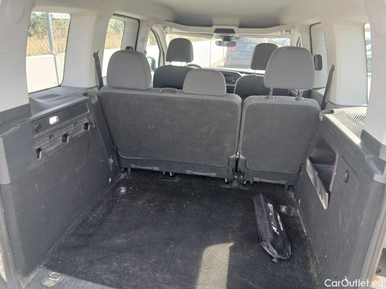  Land Rover  Discovery VOLKSWAGEN CADDY Kombi 2.0 TDI 75kW (102CV) #5
