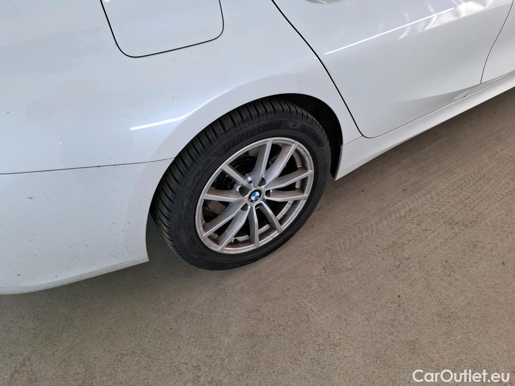  Bmw  Serie 3 Série 3 Touring 318 d Lounge 2.0 150CV BVA8 E6d #19