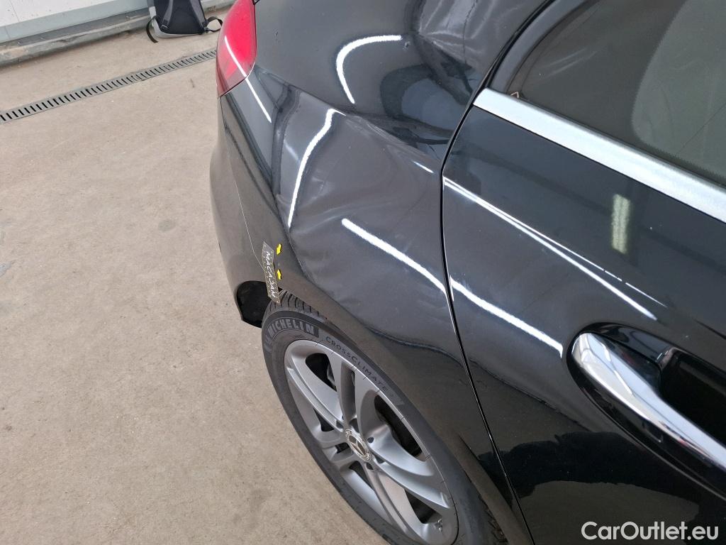 Mercedes  A-Klasse MERCEDES-BENZ Classe A Compact / 2018 / 5P / Berline A 180 d Business Line #26