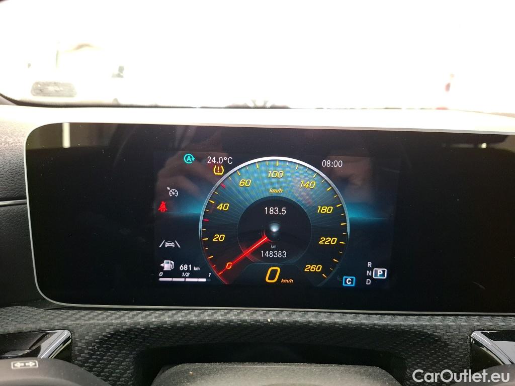  Mercedes  A-Klasse MERCEDES-BENZ Classe A Compact / 2018 / 5P / Berline A 180 d Business Line #46