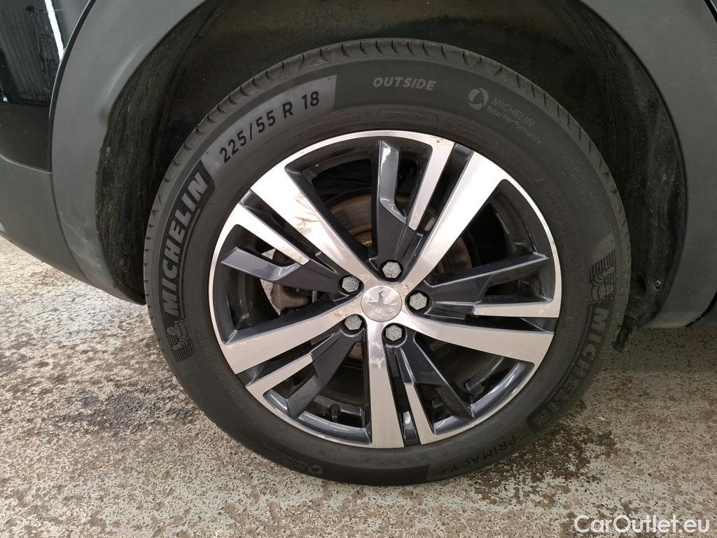  Peugeot  3008  Allure Business 1.2 PureTech 130CV BVA8 E6d #33
