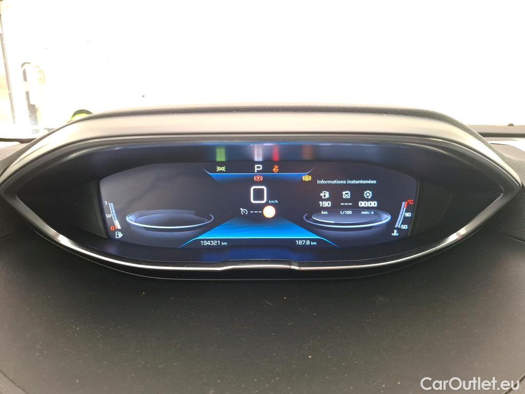  Peugeot  3008  Allure Business 1.2 PureTech 130CV BVA8 E6d #61
