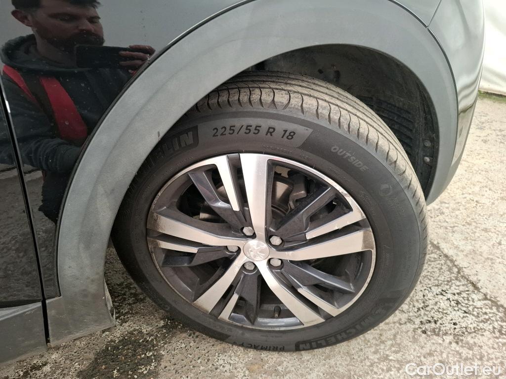  Peugeot  3008  Allure Business 1.2 PureTech 130CV BVA8 E6d #41