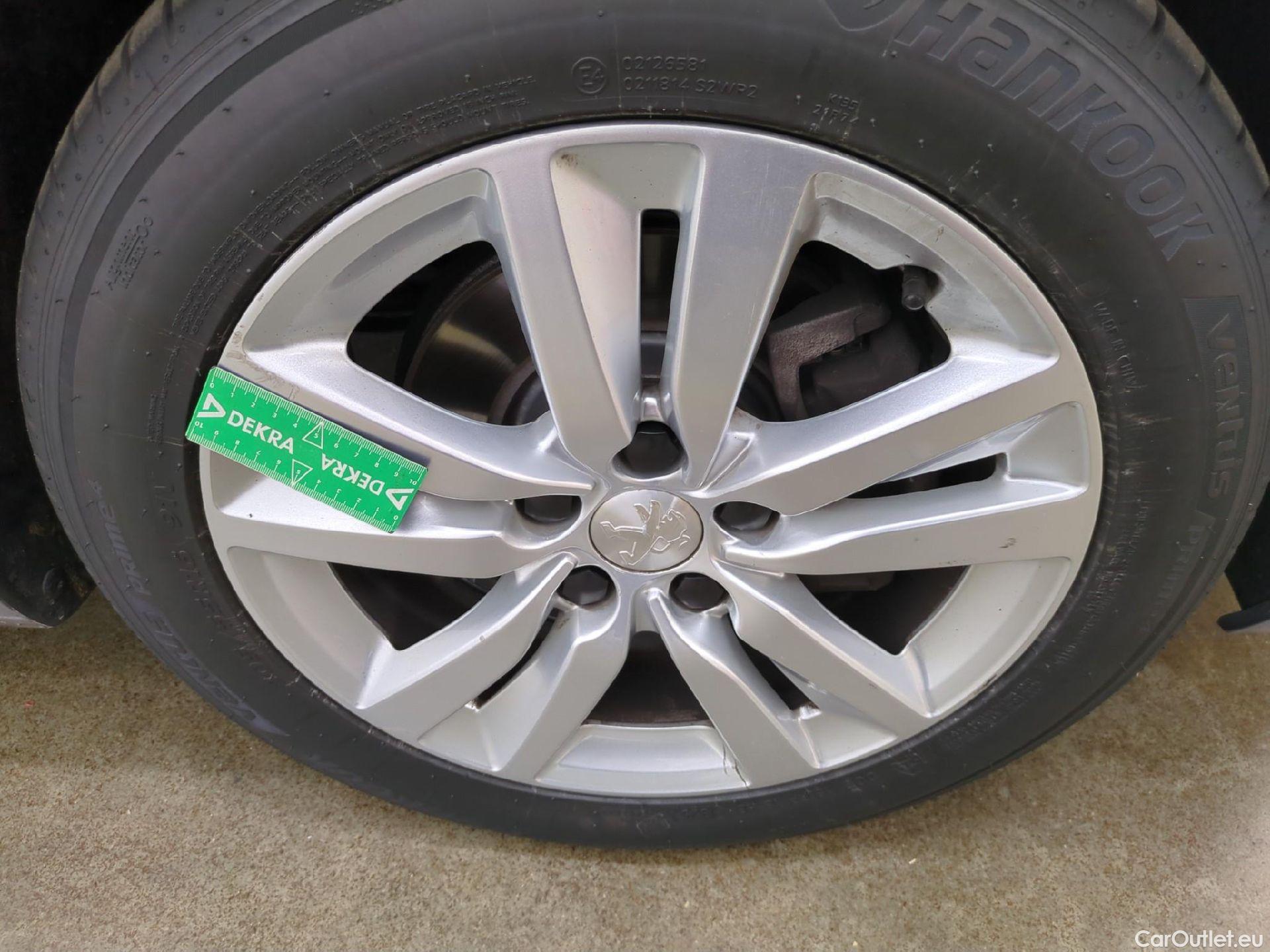  Peugeot  308  Active Business 1.5 HDi 130CV BVA8 E6d #2