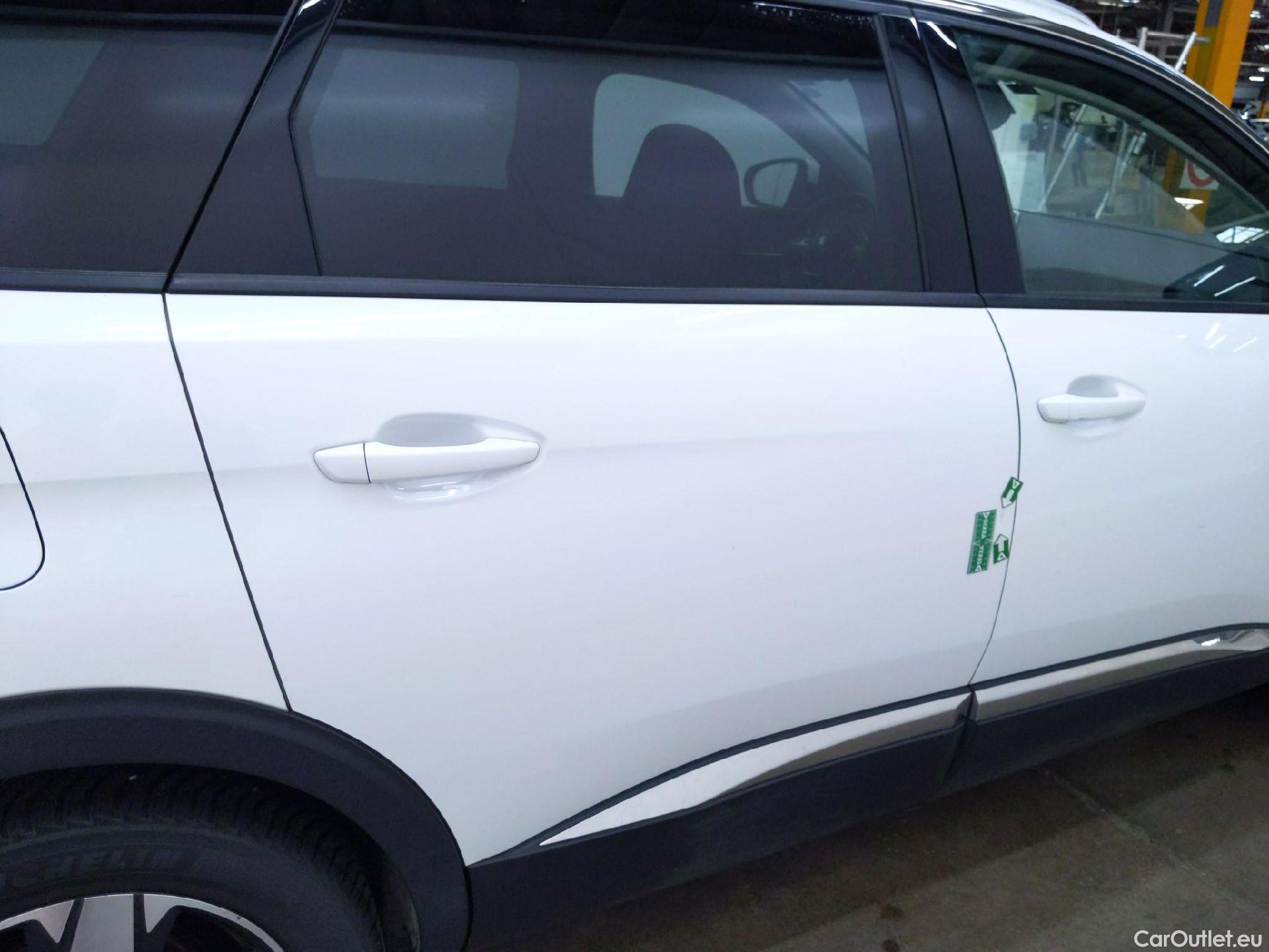  Peugeot  5008  Allure Business 2.0 HDi 180CV BVA8 E6d #20