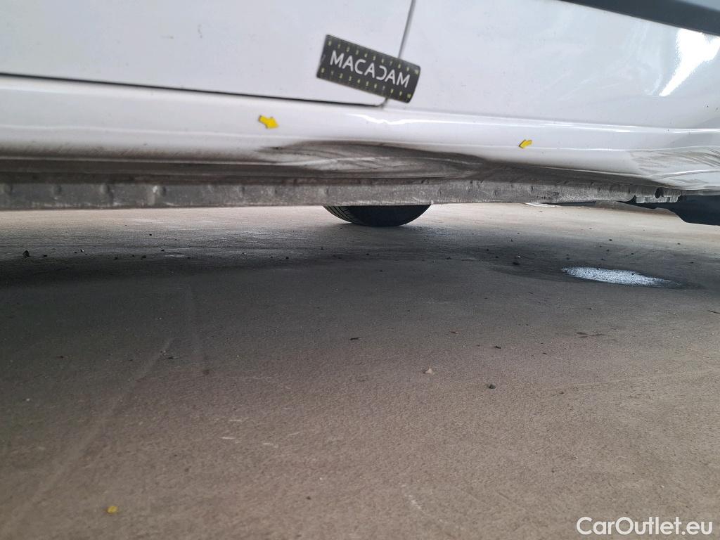  Citroen  Berlingo  Fourgon Club XL 950 1.5 BlueHDi 100CV BVM5 E6dT #2