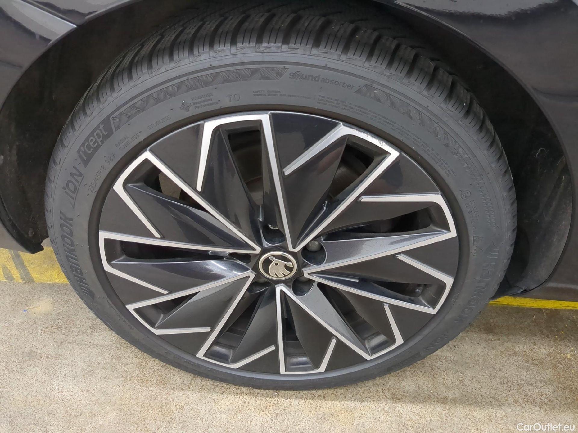  Skoda  Superb  Break L&K 2.0 TDI 200CV BVA7 E6d #5