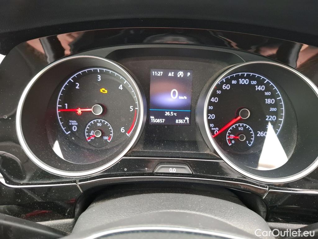  Volkswagen  Touran VOLKSWAGEN  5p Monovolume 2.0 TDI 150 DSG6 Carat BMT 7 places #87