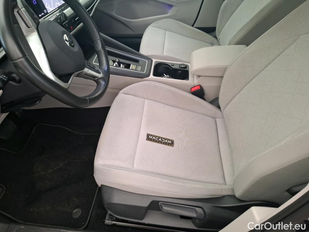  Volkswagen  Golf  VOLKSWAGEN / 2020 / 5P / Berline 2.0 TDI SCR 150 DSG7 Life Busi 1st #26
