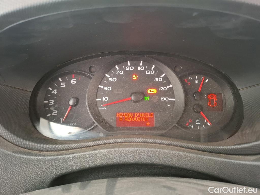  Nissan  NV400 NISSAN  VU 4p Fourgon L3H2 2.3 DCI TT 170 S/S 3500 N-Connecta #106
