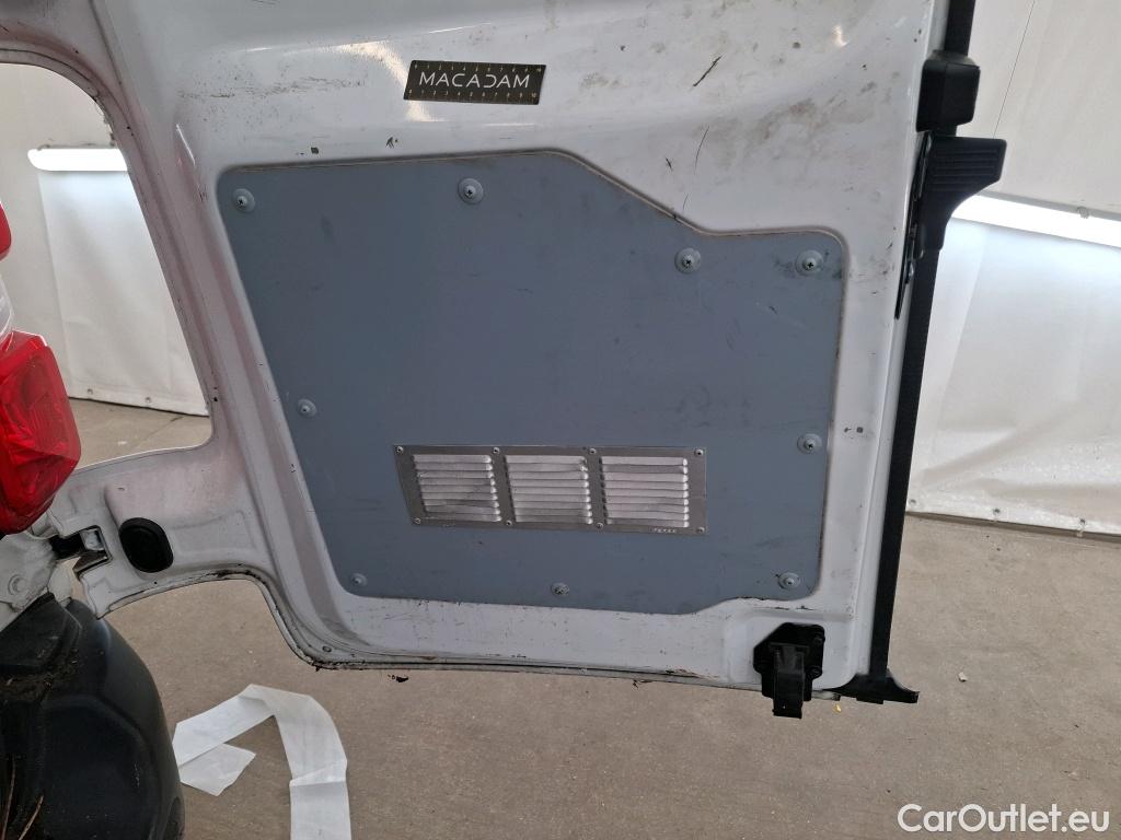  Citroen  Jumpy CITROEN  VU 4p Fourgon Taille M BlueHDi 120 S&S BVM6 Business #32