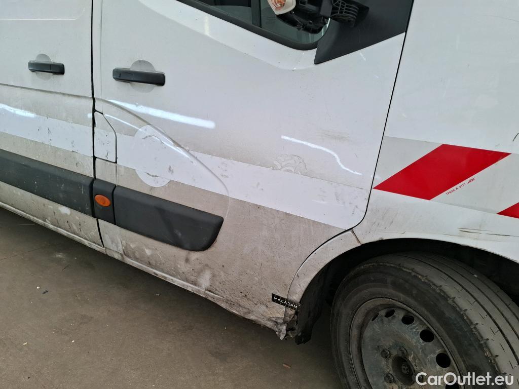  Nissan  NV400 NISSAN  VU 4p Fourgon L3H2 2.3 DCI TT 170 S/S 3500 N-Connecta #44