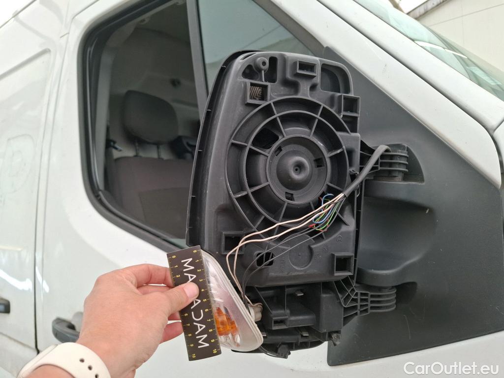  Nissan  NV400 NISSAN  VU 4p Fourgon L3H2 2.3 DCI TT 170 S/S 3500 N-Connecta #50