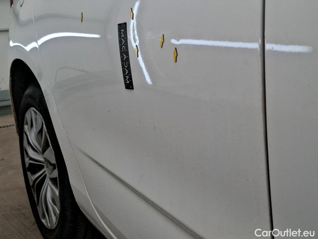  Citroen  C4  Berlina Club Entreprise 1.6 HDi 90CV BVM5 E5 #23